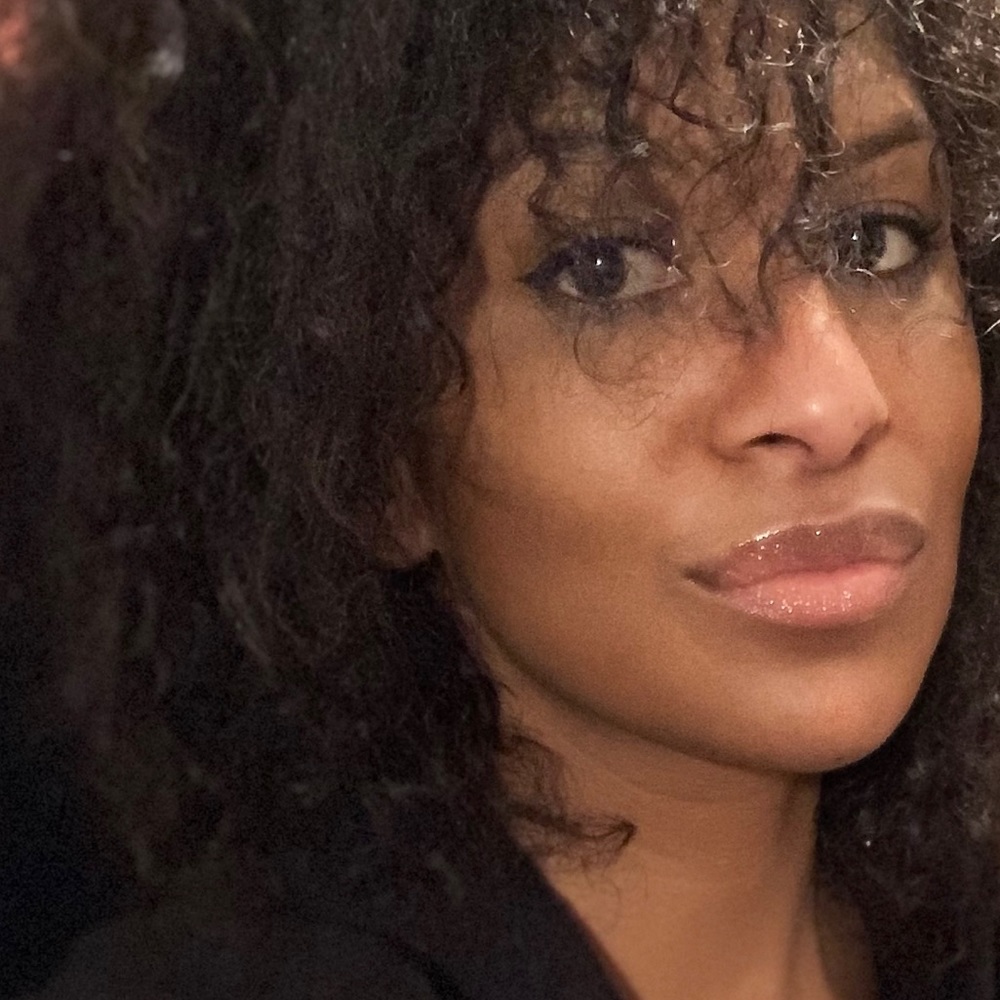 Meet your Posher, Candi